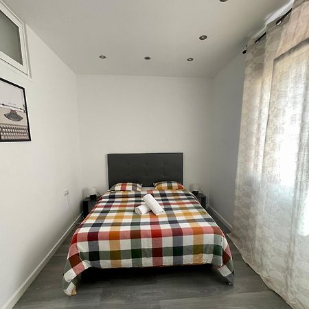 Guesthouse บาร์เซโลนา ภายนอก รูปภาพ