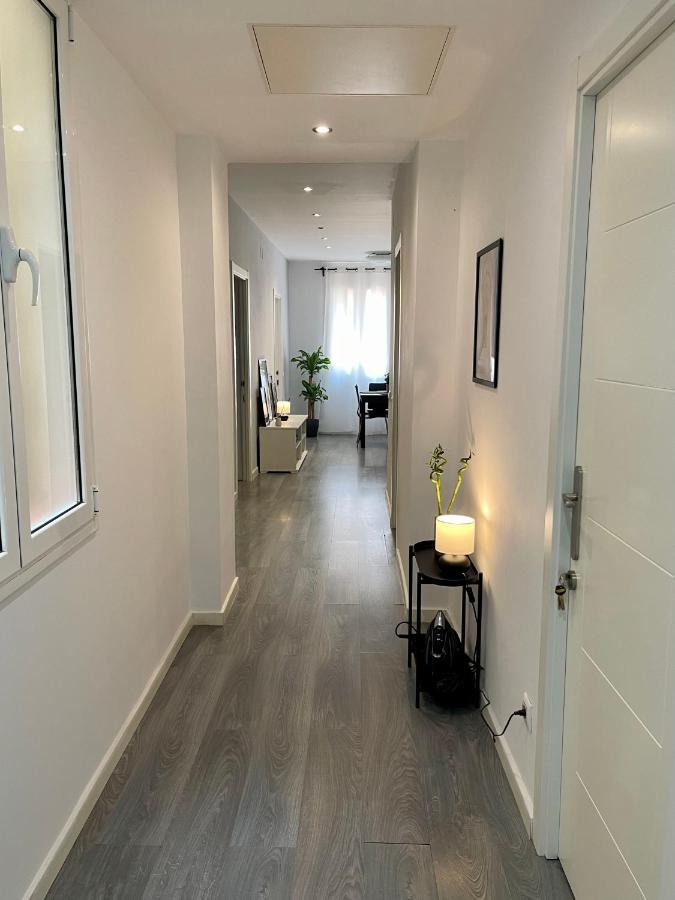 Guesthouse บาร์เซโลนา ภายนอก รูปภาพ