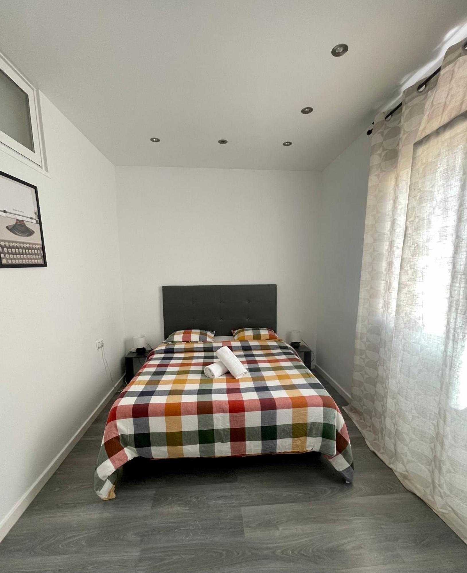 Guesthouse บาร์เซโลนา ภายนอก รูปภาพ